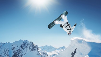 开云体育移动版-贝林厄姆当选欧洲金童奖，未来之星，贝林厄姆转会