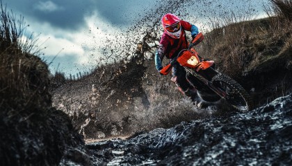 开云体育平台-半场焦点：54-51，北京略占优势，激烈较量持续升温！