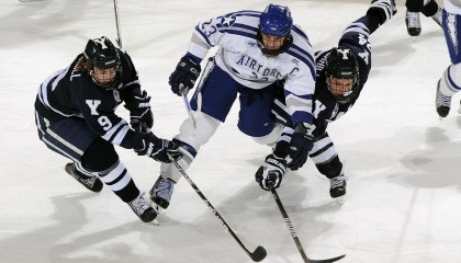 开云APP-“荒漠越野：沙尘中的生死较量”，沙漠越野之旅