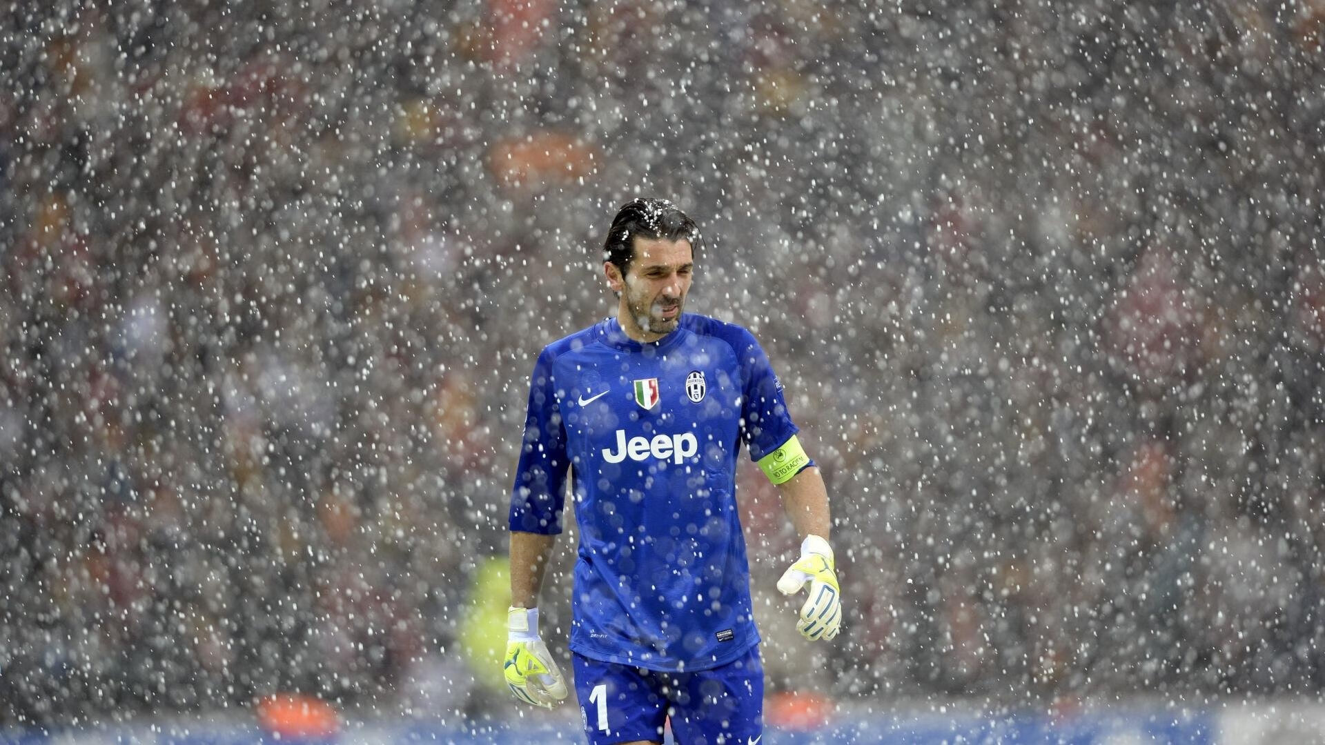 体能考验:运动员如何应对激烈比赛?,运动员如何克服赛前紧张