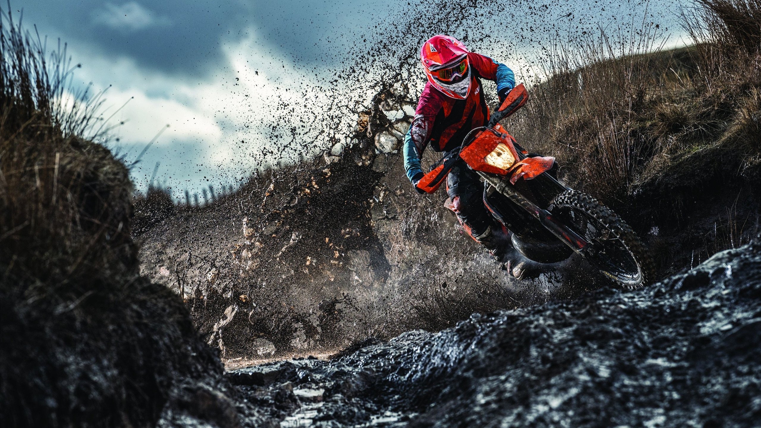 半场焦点:54-51,北京略占优势,激烈较量持续升温!